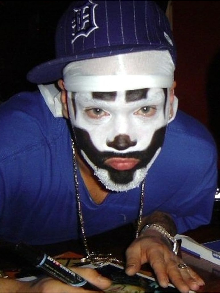 Shaggy 2 Dope booking photo for Halo Touring
